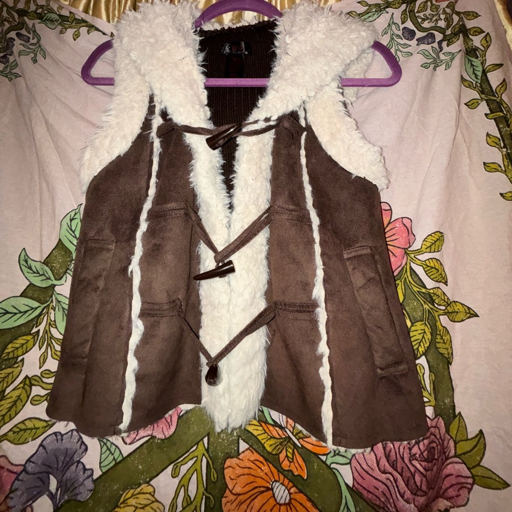 Women’s Brown Fur Hooded Vest Sweater Size L